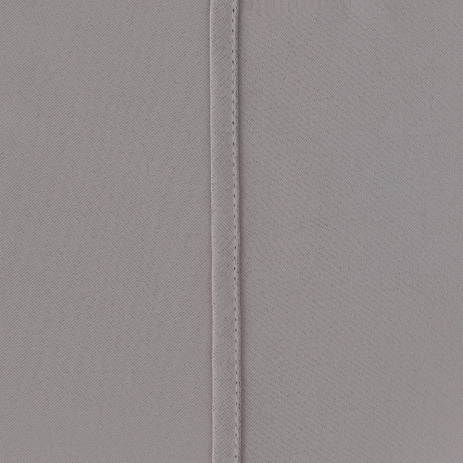  UV-protective blackout curtains