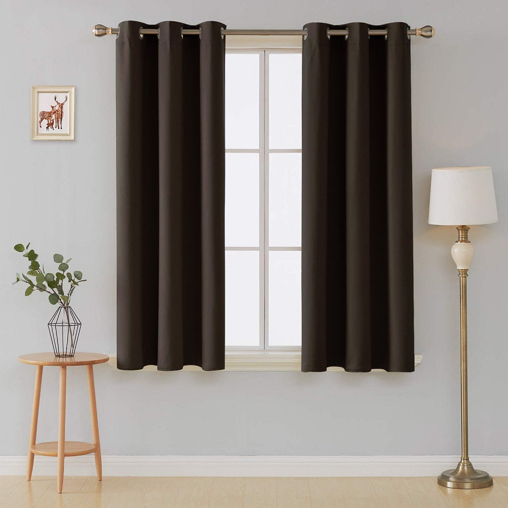  UV-protective blackout curtains