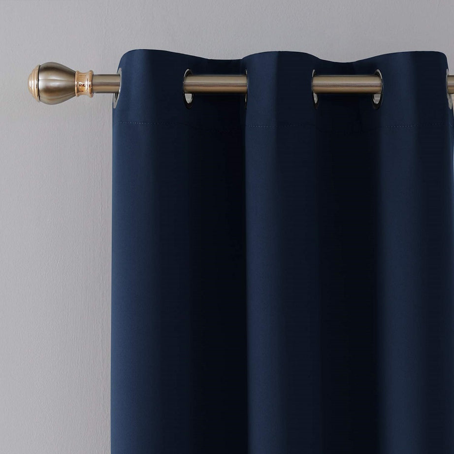 Machine-washable blackout curtains