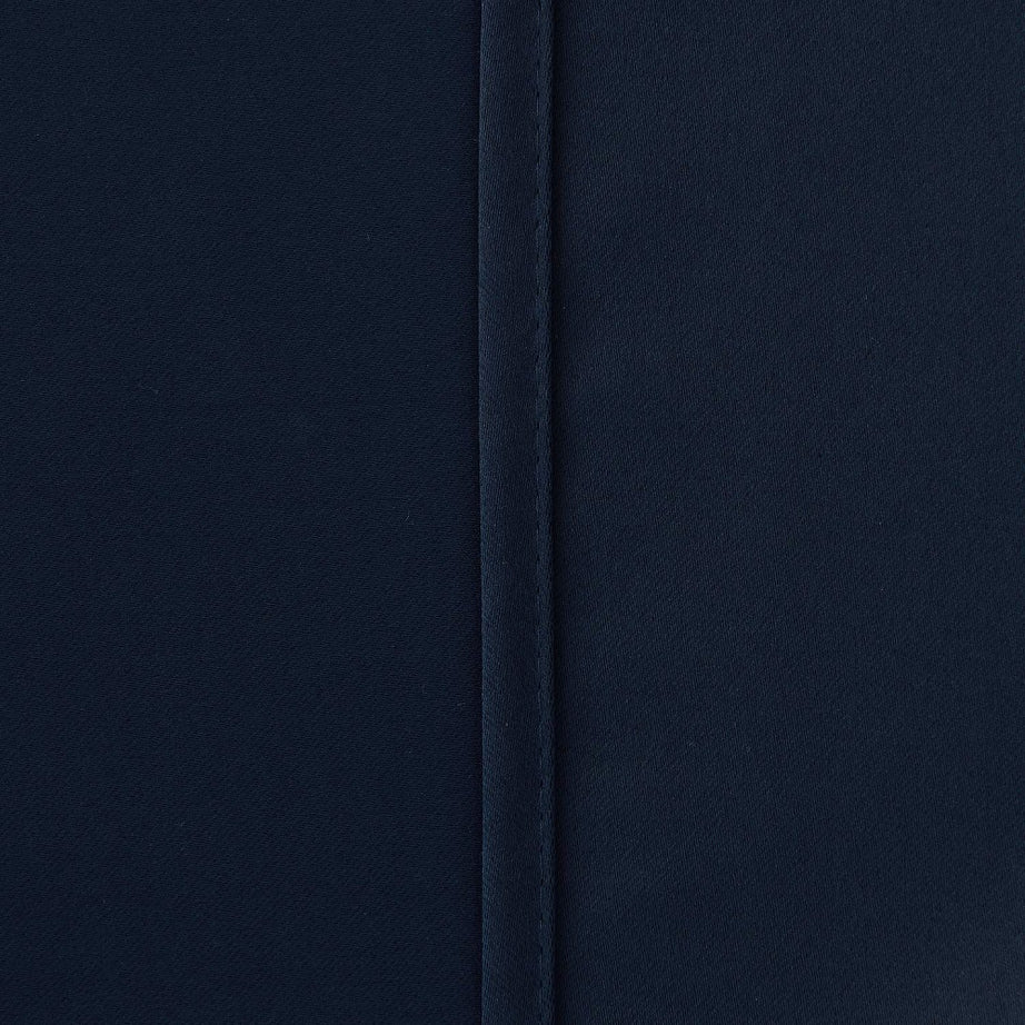  Noise-reducing blackout curtains