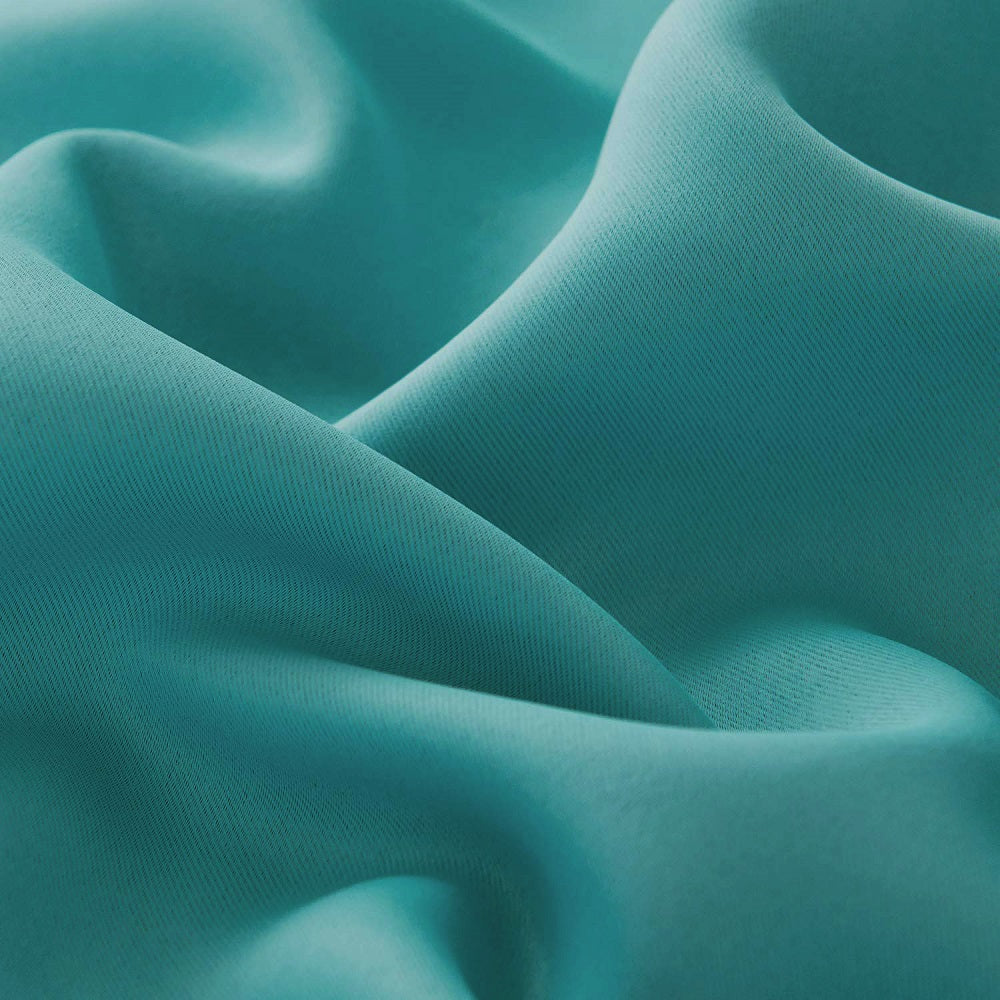 Energy-efficient blackout curtains