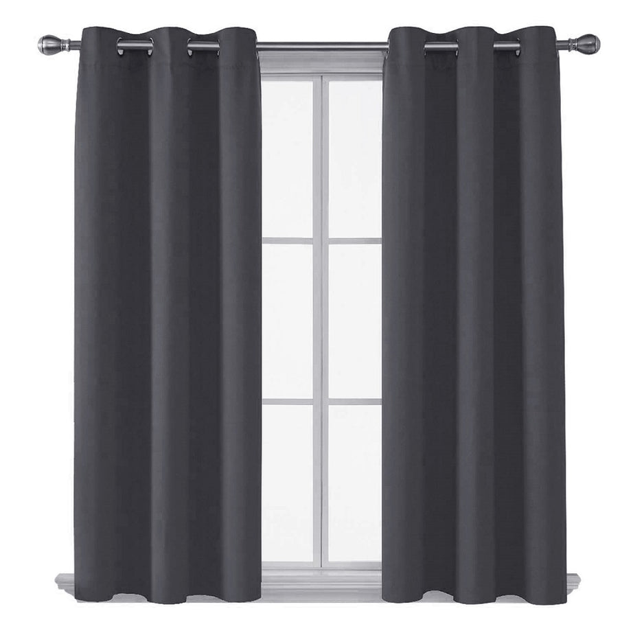  UV-protective blackout curtains